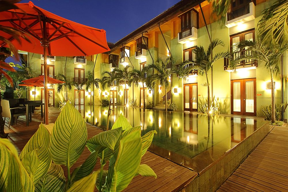 Harris Hotel Tuban Bali image 1